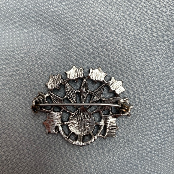 Turquoise boho style pin - Picture 2 of 2